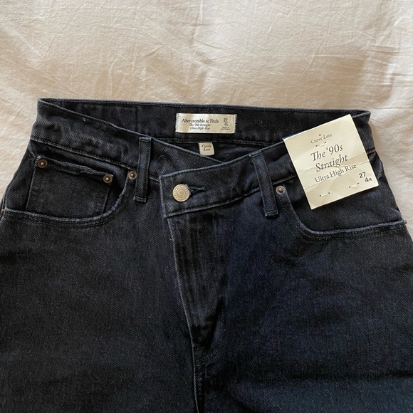Abercrombie and Fitch Denim Jeans - Picture 3 of 7